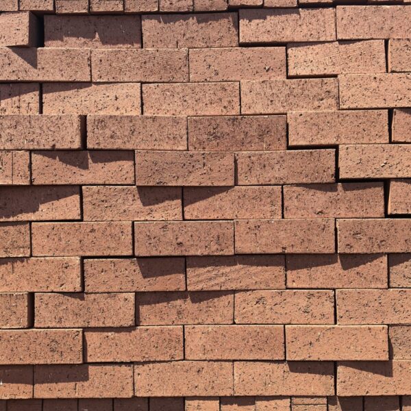 Roan Travertine Face Brick | DezYNO Bricks | Dezynobricks Roan Travertine Face Brick supplied by DezYNO Bricks – High-quality, durable bricks for building and paving